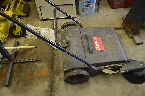 Property photo 28 - Personal Property Auction - Lawn & Garden - Tools - Van - Coca Cola Items